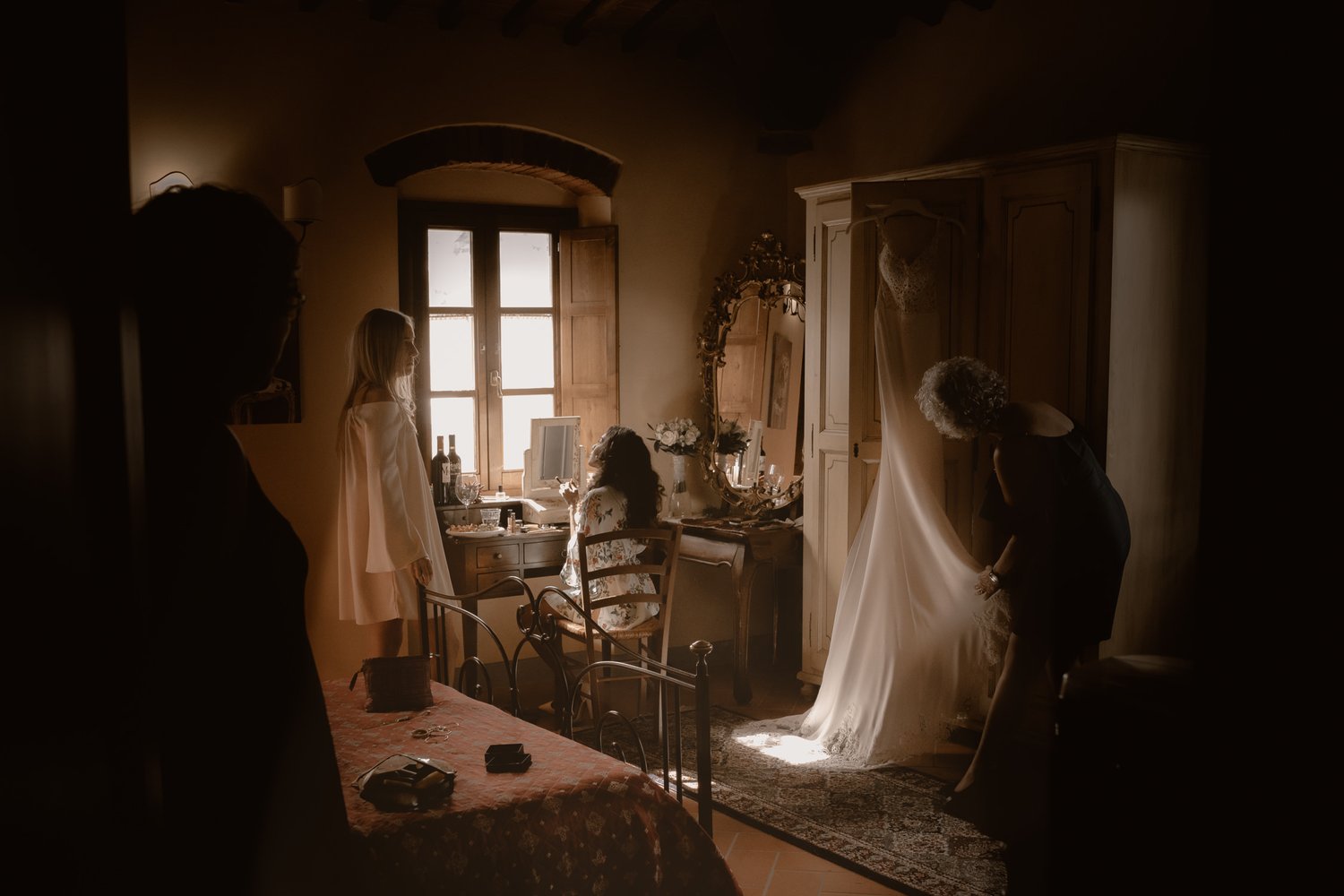 bride hair and makeup tuscany wedding photographer amsterdam