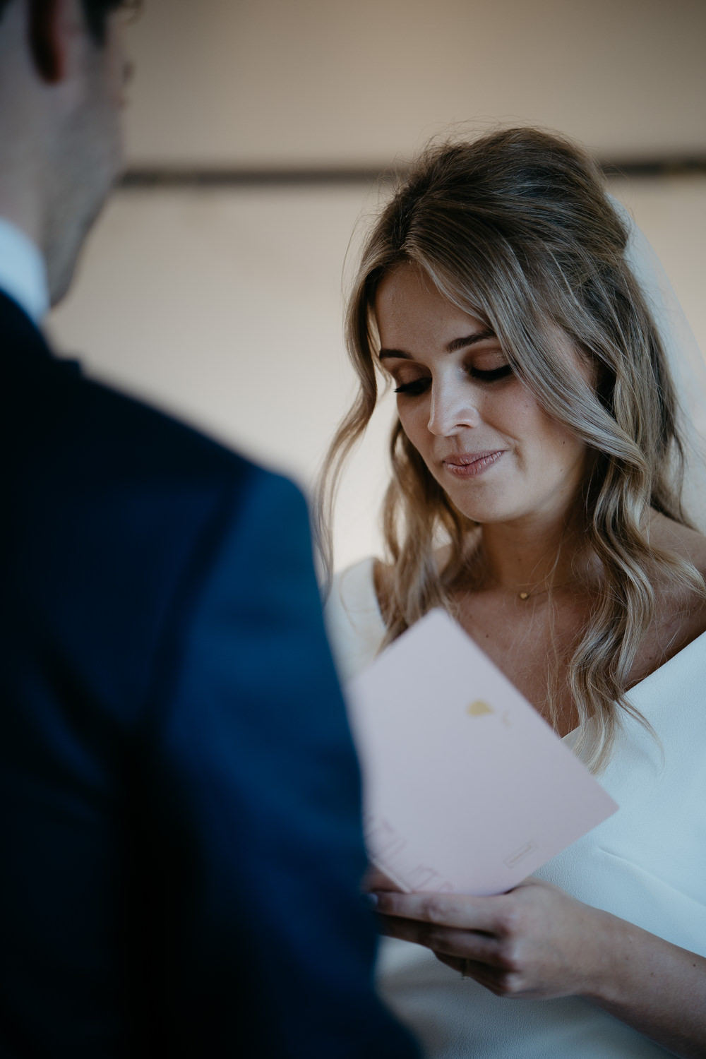wedding photographer mark hadden couple reading vows