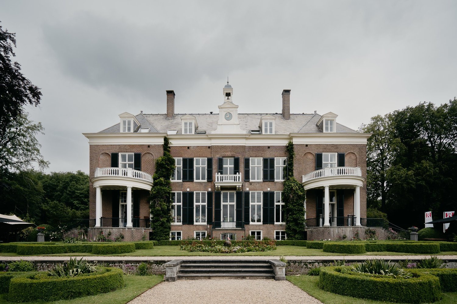 Michelle Jethro-001 - stunning dutch wedding house exterior on overcast day - by amsterdam wedding photographer mark hadden.jpg