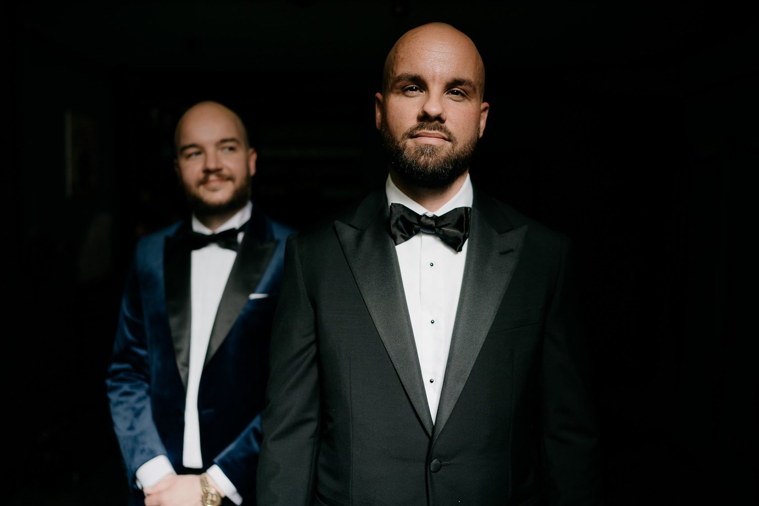 Michelle Jethro-060 - groom and best man posing for wedding photographer in amsterdam.jpg