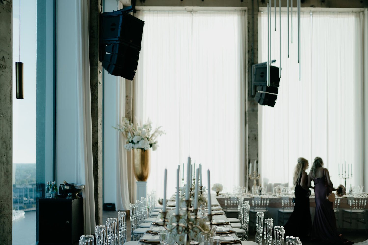 Kareline_Amir_188 - Event planners setting up a wedding reception in a modern loft in a'dam tower, amsterdam.jpg