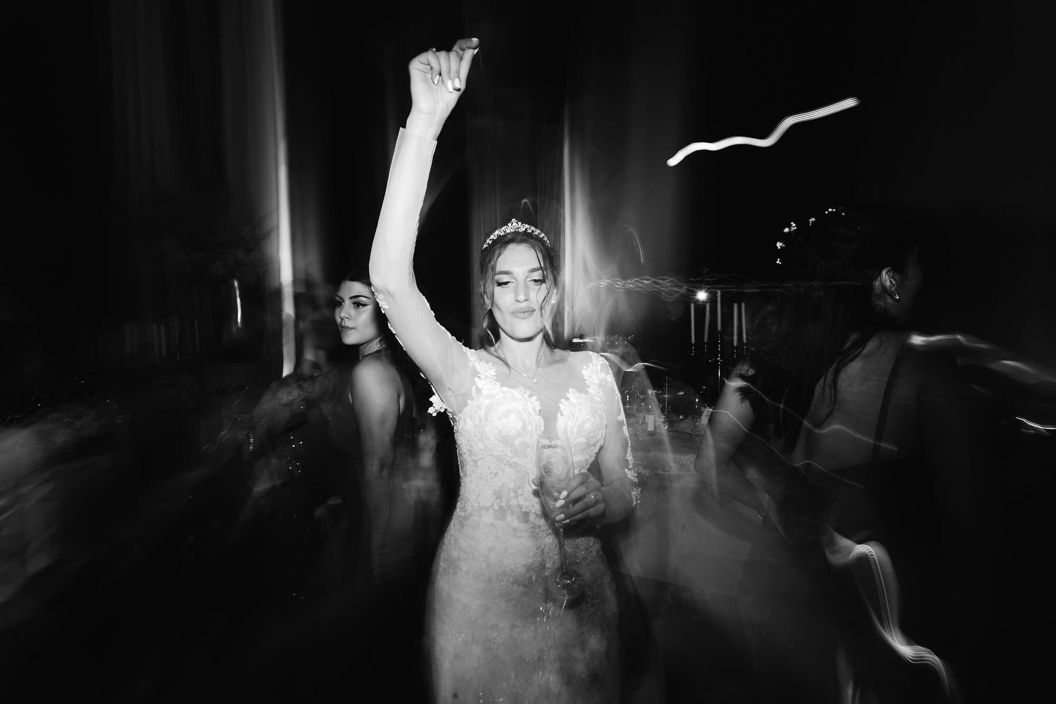 Kareline_Amir_488_2 - Bride dancing and celebrating with friends at wedding reception in amsterdam.jpg